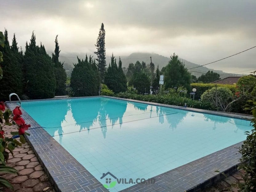 villa ab coolibah puncak