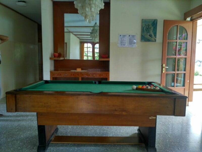 Villa CB 34 Puncak | 3 Kamar Tidur Kolam Renang + Billiard