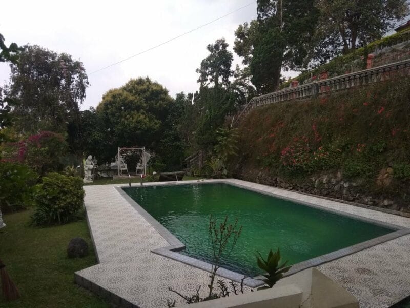 Villa CB 11 Puncak | 4 Kamar Tidur Private Pool + Billiard