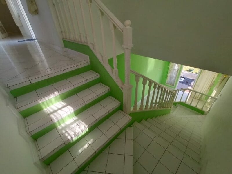 Villa Aang Puncak 5 Kamar Kolam Renang Pribadi