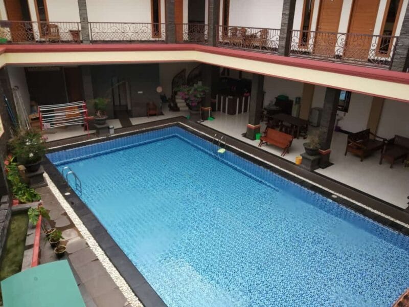 Villa Minimalis Kota Bunga 9 Kamar Private Pool