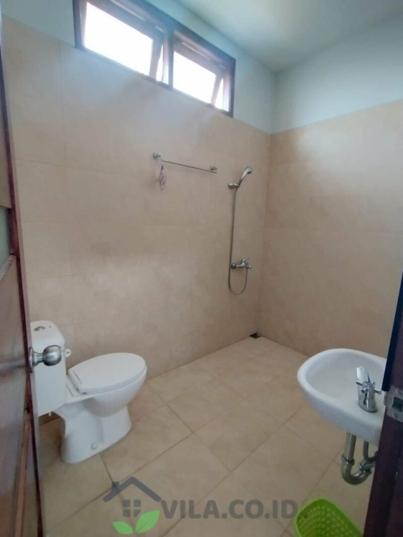 Villa Gadog 2 Puncak Cipanas, Private Pool - Image 8