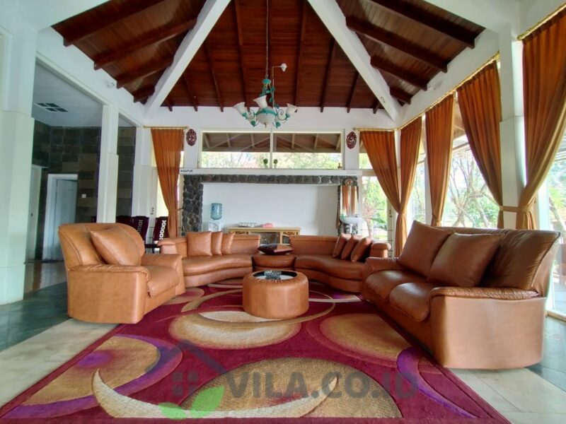 Villa Tiga Belas, 5 Kamar Bukit Danau Puncak 1