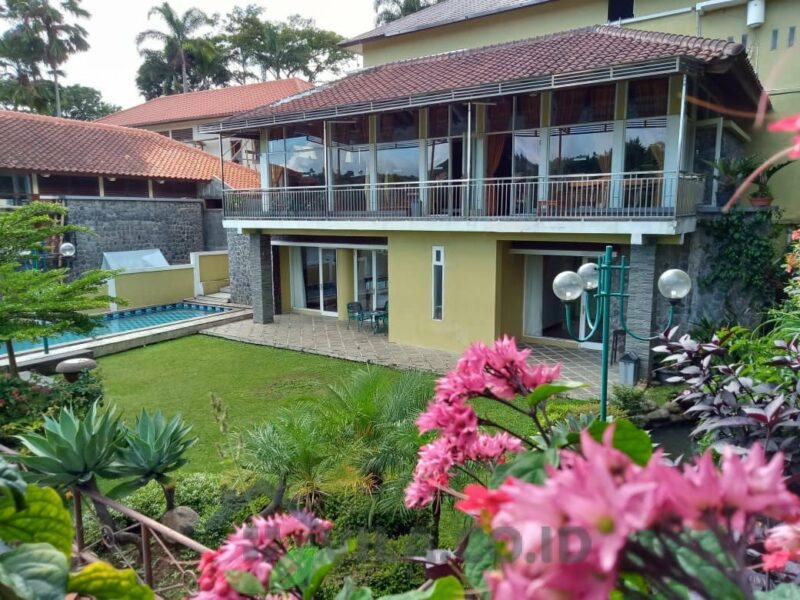 Villa Tiga Belas, 5 Kamar Bukit Danau Puncak 1