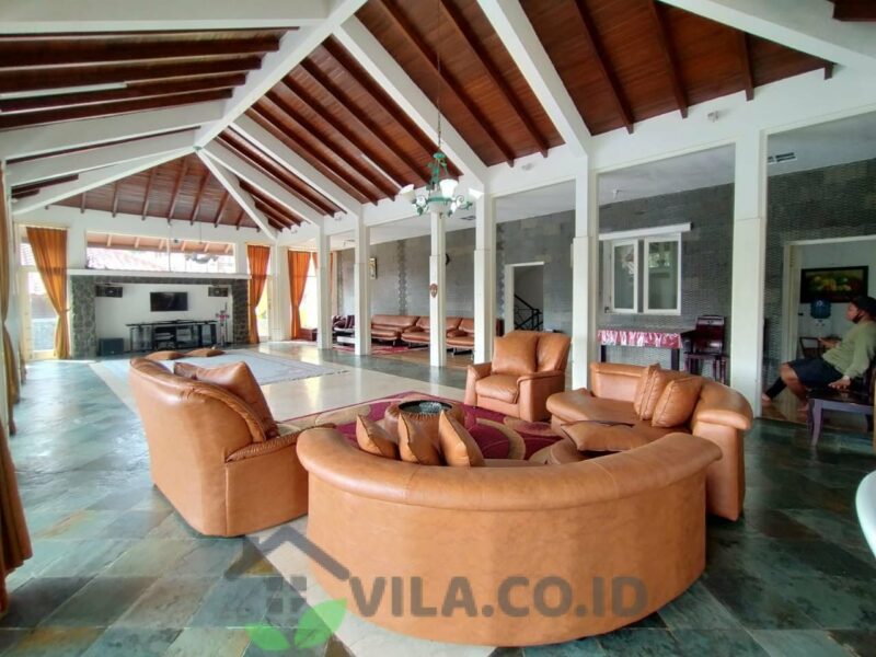 Villa Tiga Belas, 5 Kamar Bukit Danau Puncak 1