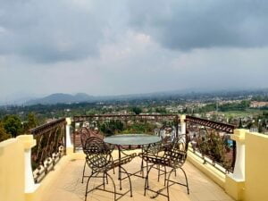 villa montecarlo 3, harga 2 jt an di puncak villa puncak dibawah 2jt