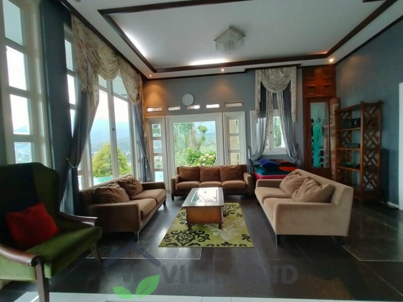 villa tika ciloto puncak