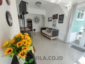 Villa MN Puncak 3 Bedrooms, Private Pool, Billiard & Karaoke