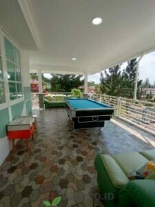 Villa MN Puncak 3 Bedrooms, Private Pool, Billiard & Karaoke
