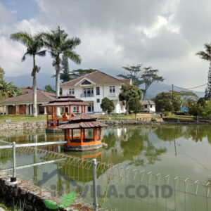 villa srj puncak 8 kamar