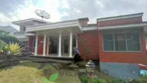 Villa BW Cisarua Puncak 4 Kamar Kolam Renang Pribadi Dekat Kebun Teh