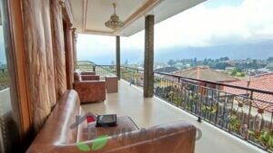 Villa SF3 Puncak Cisarua 6 Kamar Private Pool View Gunung