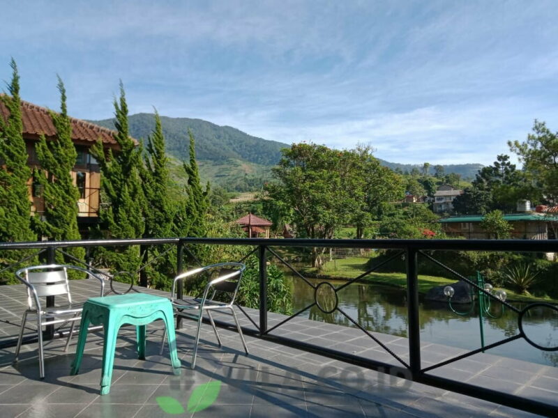 Villa Empat Belas. 5 Kamar Tidur Private Pool, Vew Danau - Image 3