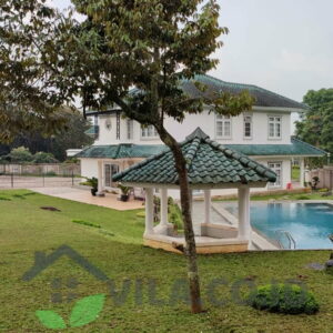Villa Agung Puncak 6 Kamar Kolam Renang Kapasitas 50 Orang