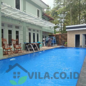 Villa Seruni Puncak 6 Kamar Kolam Renang