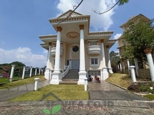 Villa India Puncak 4 Kamar Private Pool