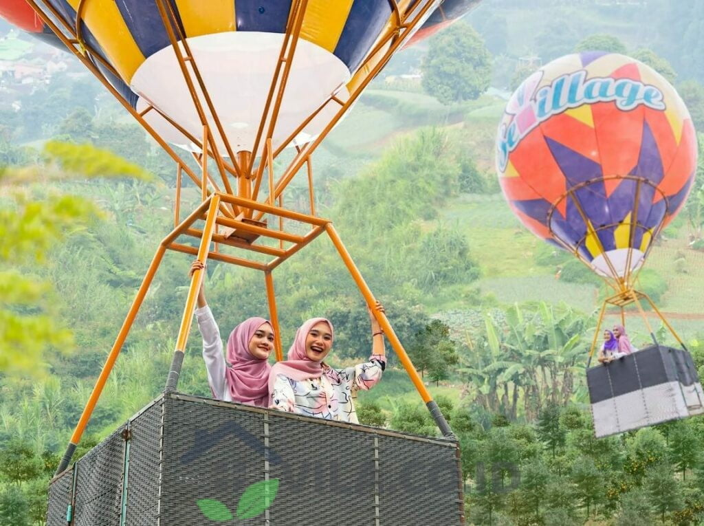 wahana balon udara sevillage